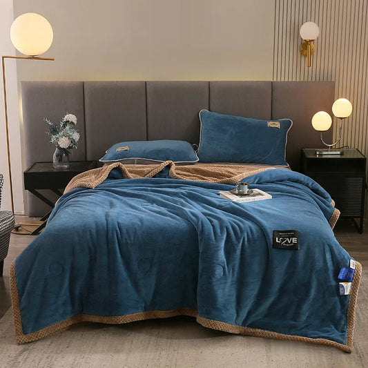 Couverture chaude Luxueuse à trois couches